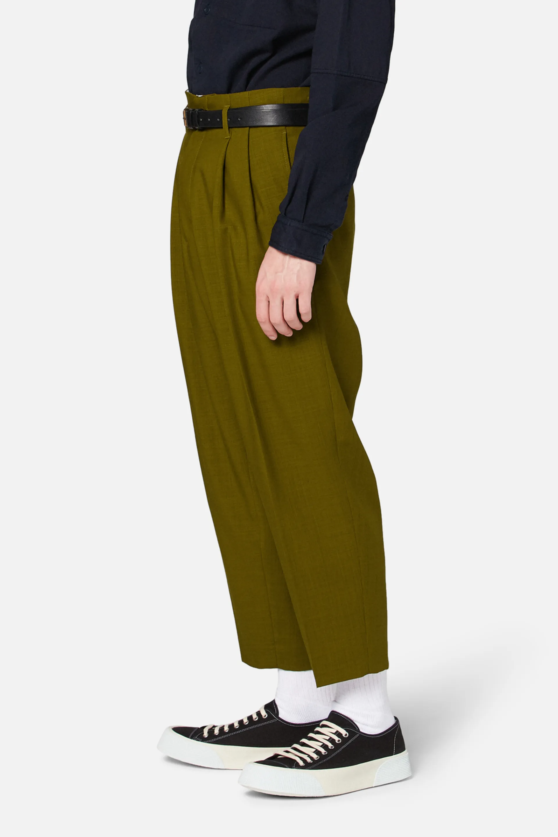 Pleated Straight Fit Trousers | AMI PARIS