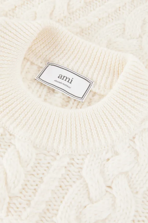 Women's Crewneck Cable Knit Oversize Sweater Women's Crewneck Cable Knit Oversize Sweater