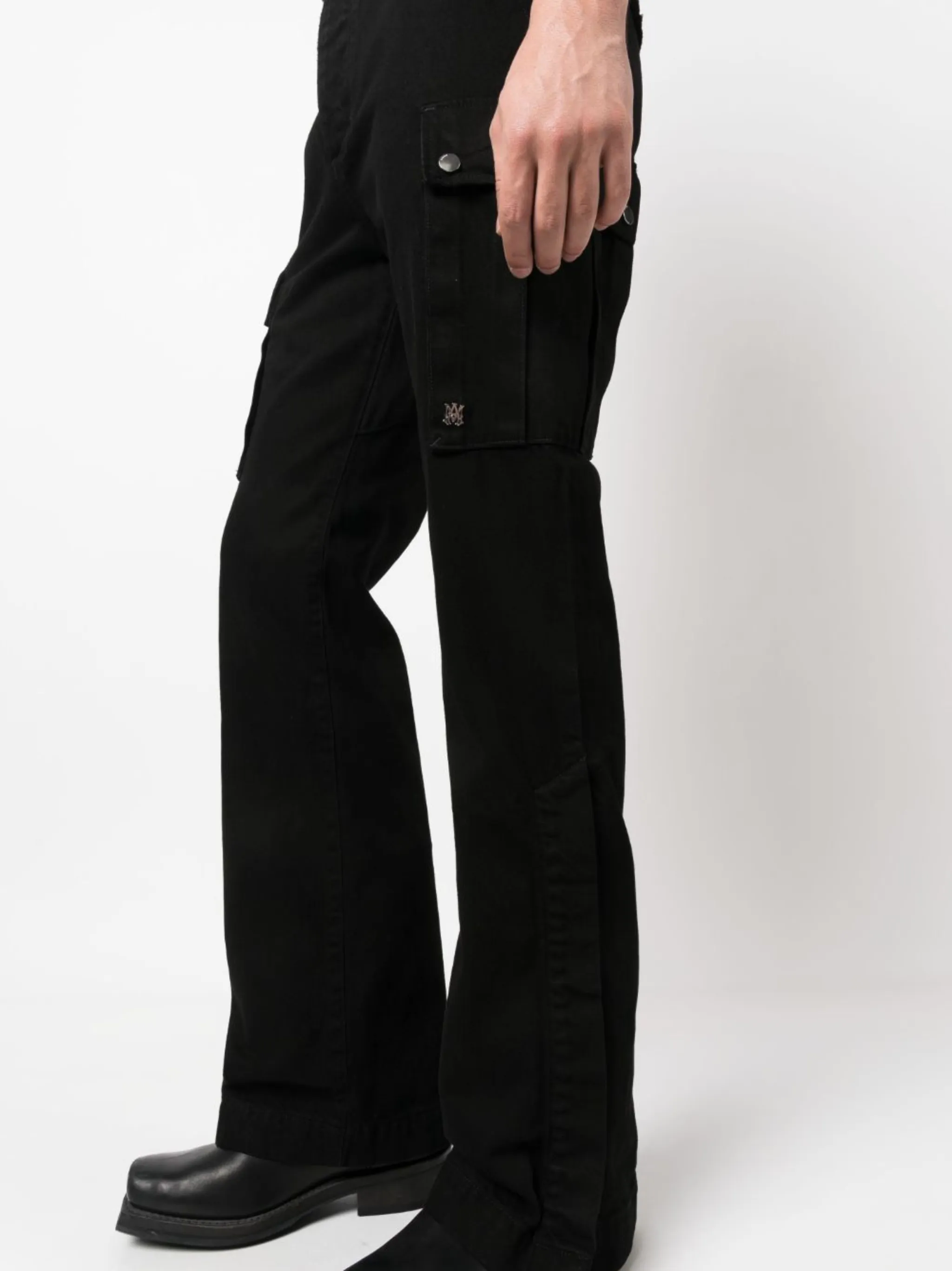 amiri-m65-cargo-kick-flare- 