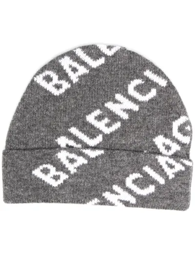 صندوق راغب معقول balenciaga beanie 
