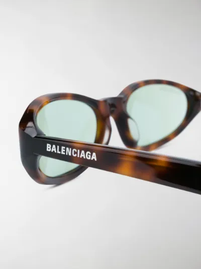 Balenciaga Occhiali da sole ovali tartarugati marrone | MODES