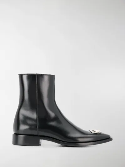 Balenciaga Stivaletti in Nero - Second hand Balenciaga Stivaletti in Nero  acquista di seconda mano a 455€ (3882403)