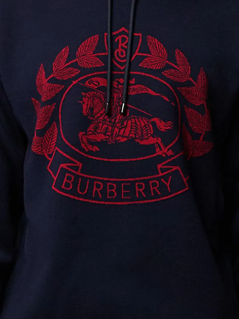 burberry crest