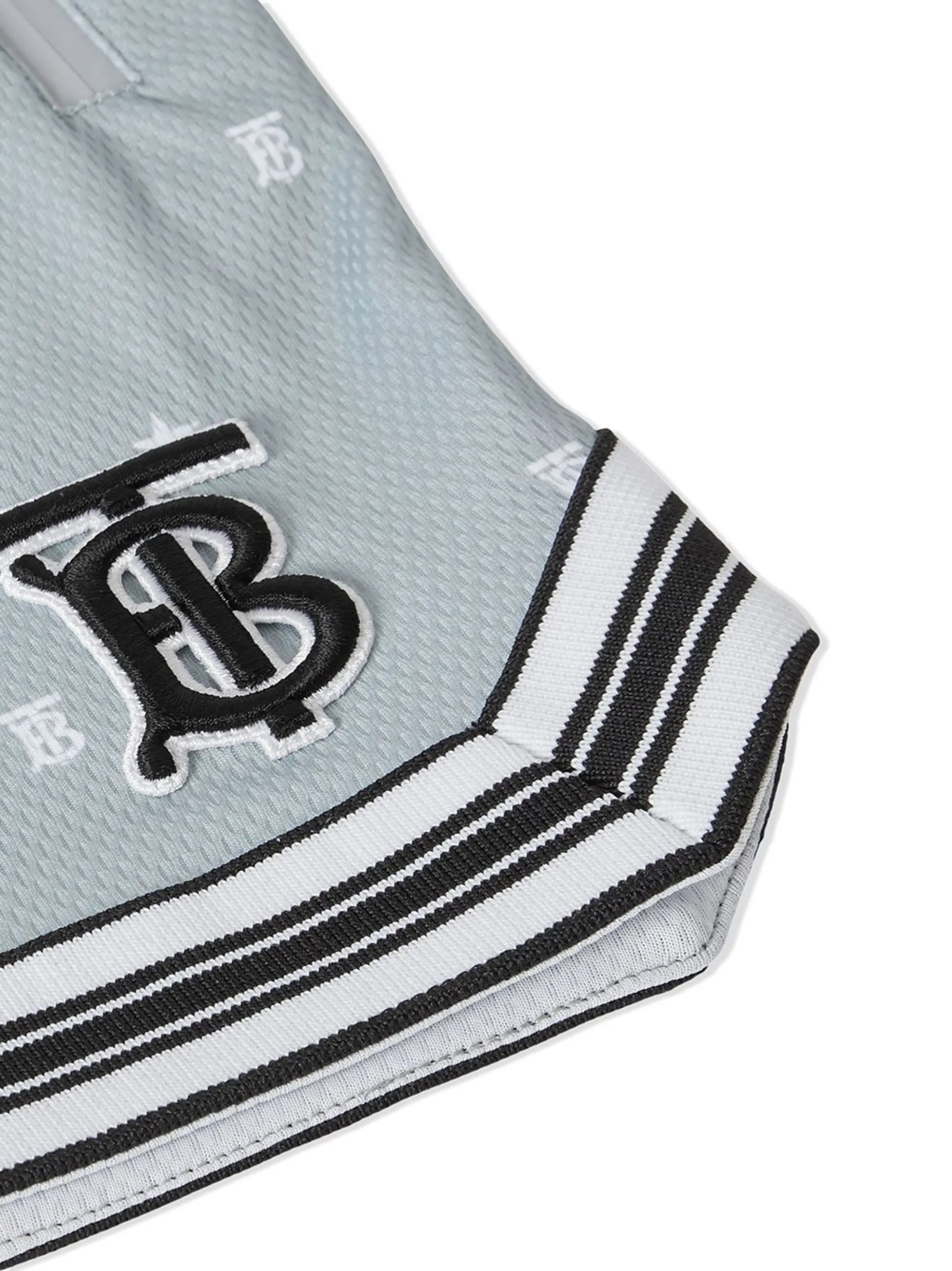 Burberry Kids star and monogram mesh shorts | Eraldo.com FR