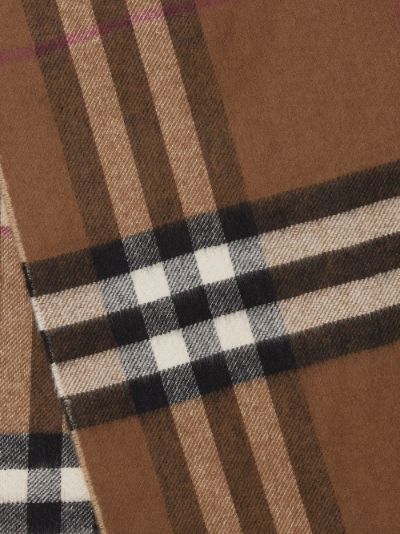 Burberry two-tone Checked Cashmere Scarf - Farfetch