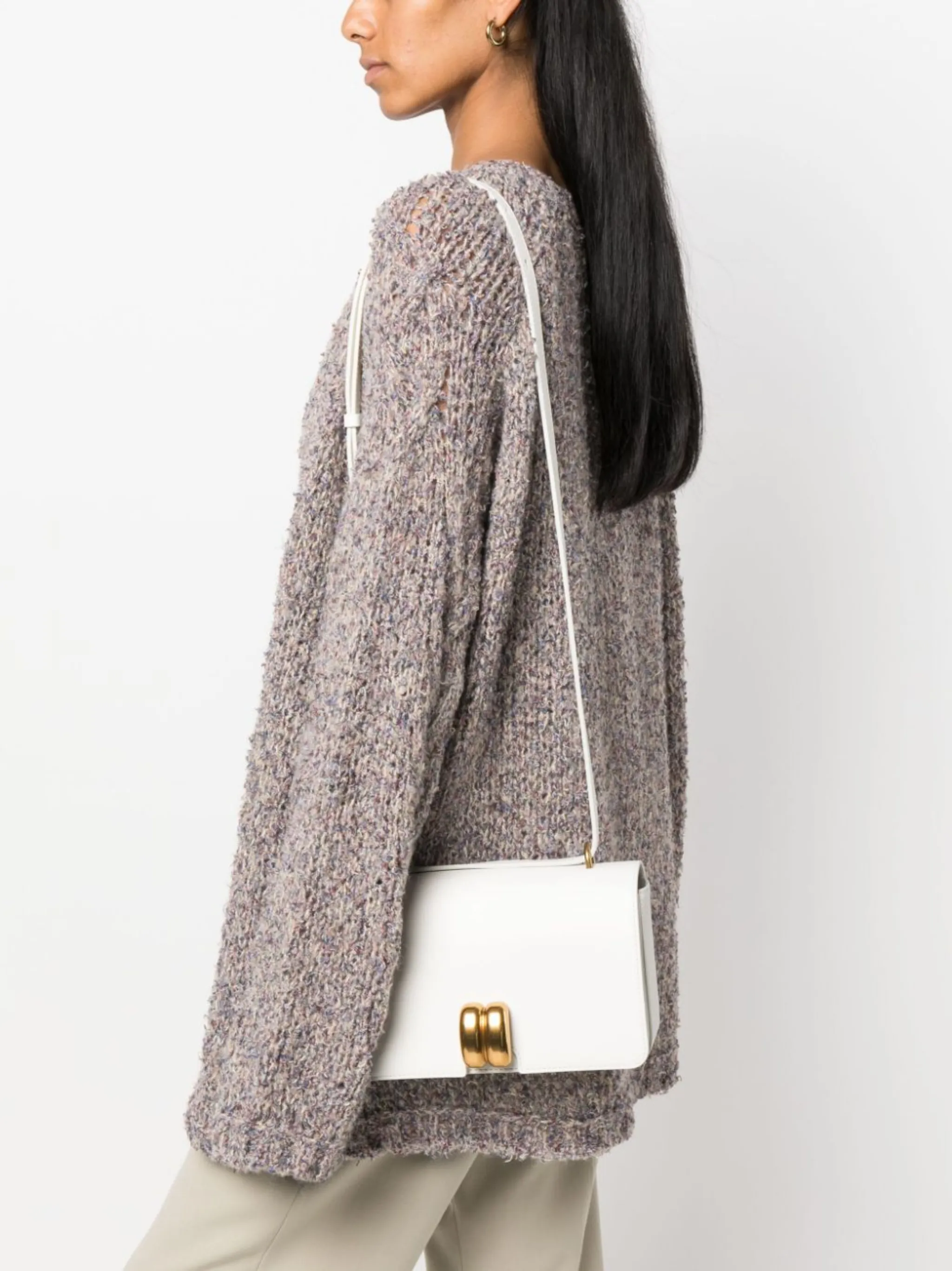 Noval leather shoulder bag