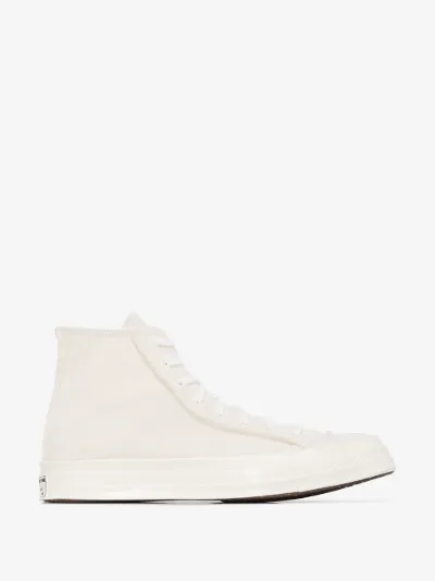 white canvas converse
