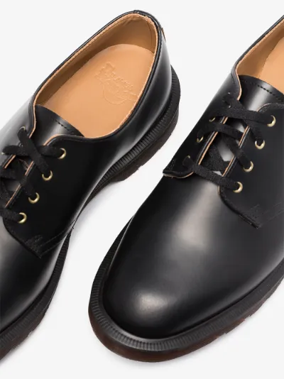 dr martens black leather shoes