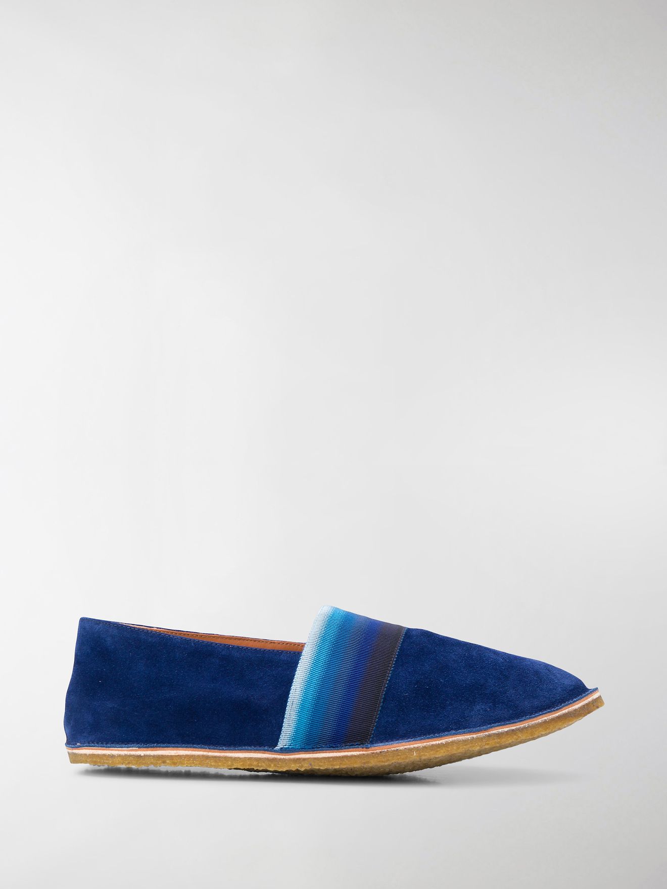 van moccasins
