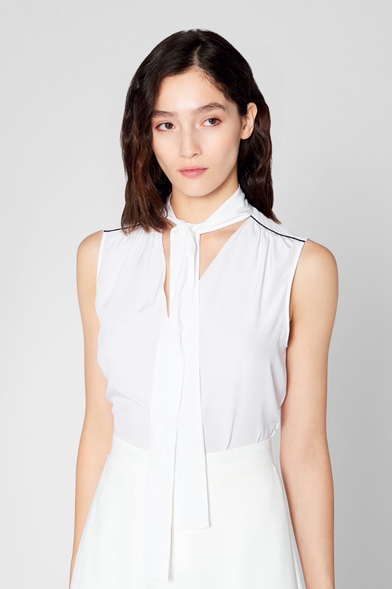 sleeveless silk blouse with collar