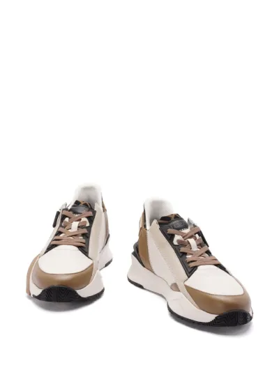 VIP【送料関税込】FENDI FENDI FLOW LEATHER SNEAKERS FENDI Flow sneakers | Eraldo.com US