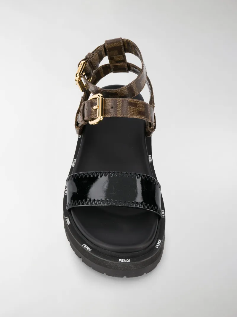 sandali fendi