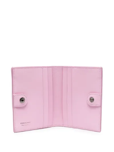 Ferragamo 2024 pink wallet