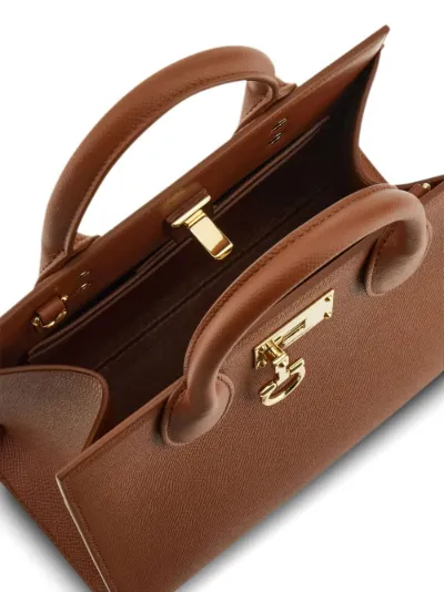 SALVATORE FERRAGAMO STUDIO BAG (スモール) Ferragamo Small Studio Box Bag | Black | FARFETCH