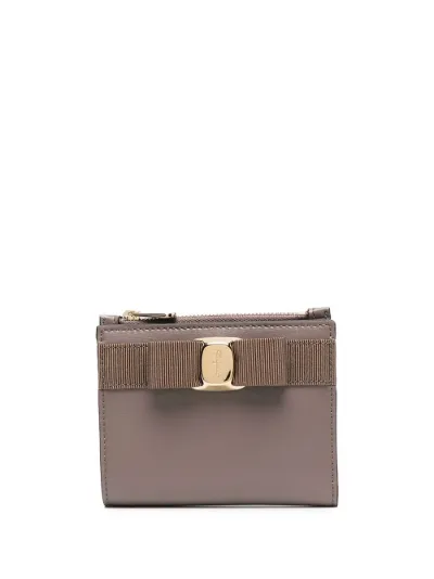 SALVATORE FERRAGAMO Leather Vara Bow Long Bifold shops Wallet