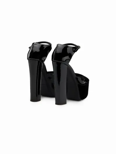 bebe sandals