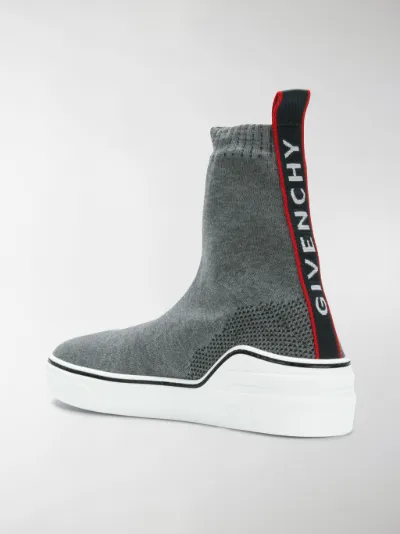 Givenchy Sneakers a calzino grigio | MODES