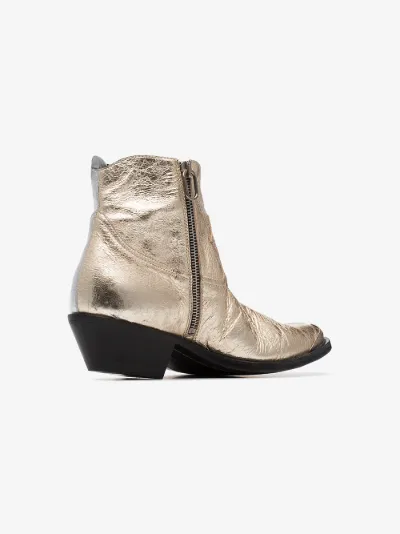 gold and silver golden goose