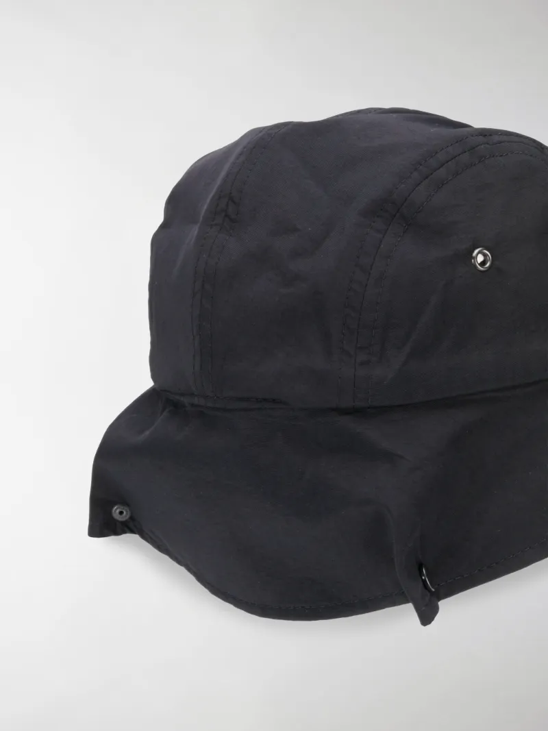 GR-Uniforma Cappello con copricollo nero | MODES
