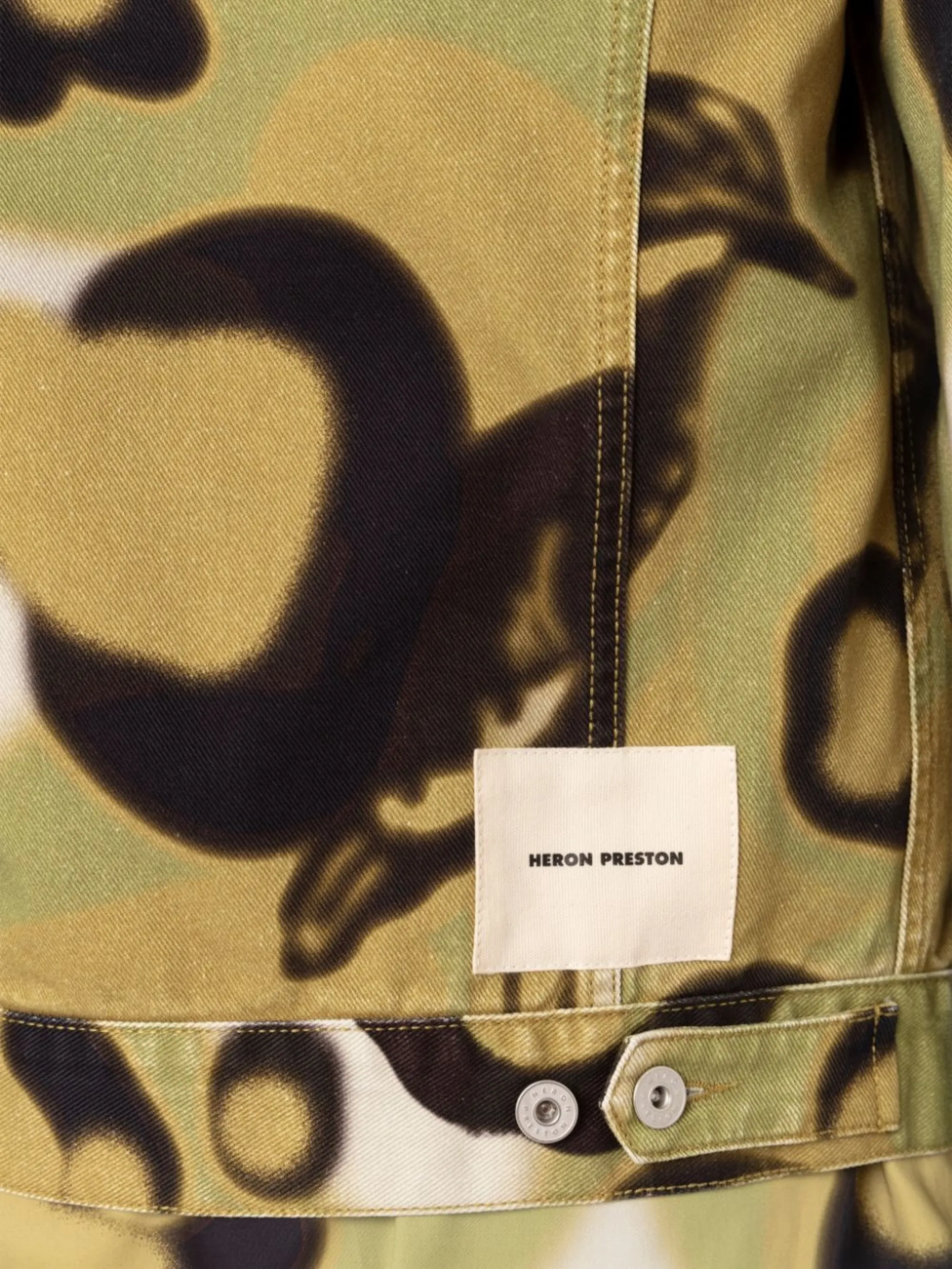 camouflage-print denim jacket