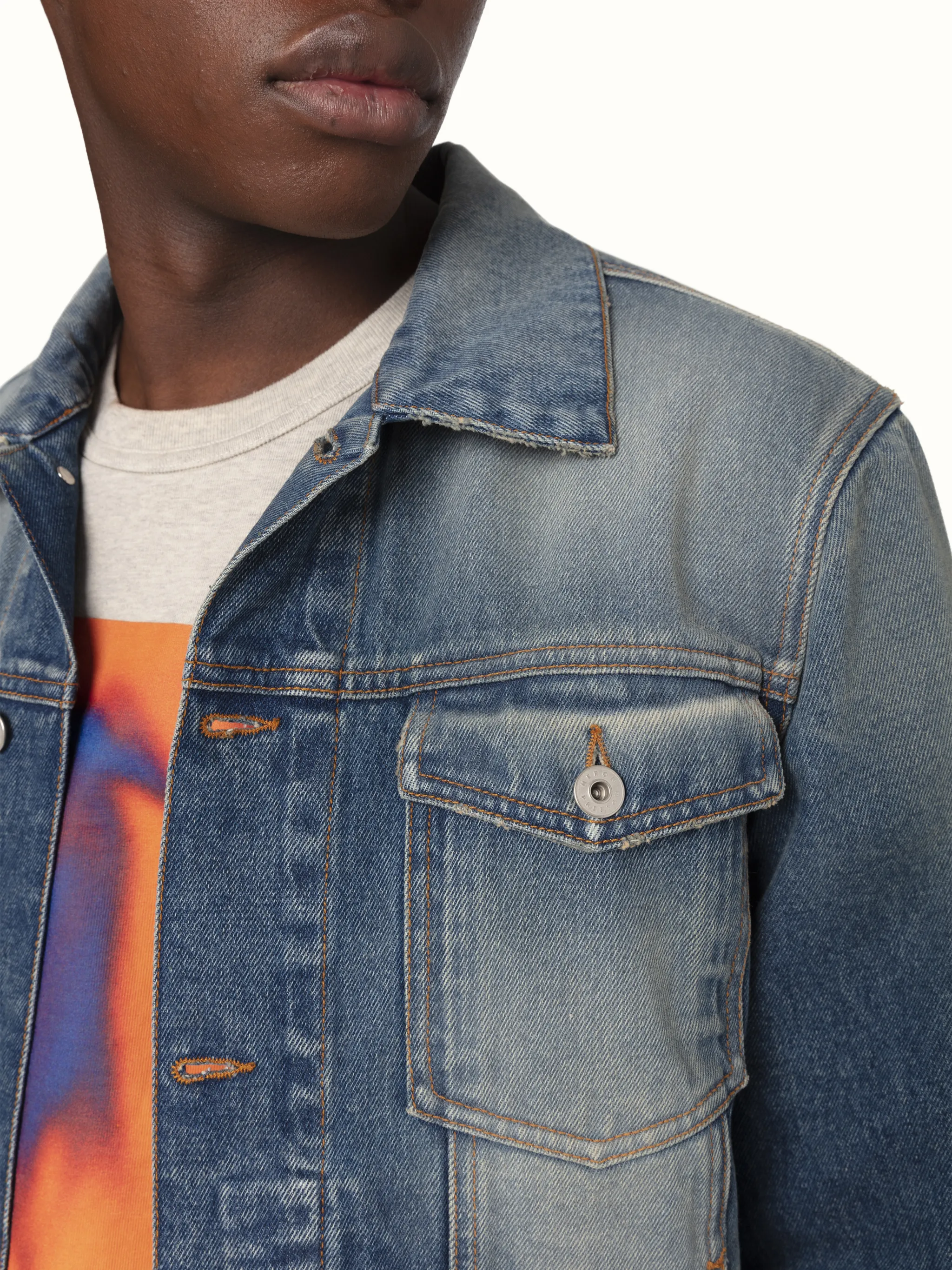 DENIM JACKET
