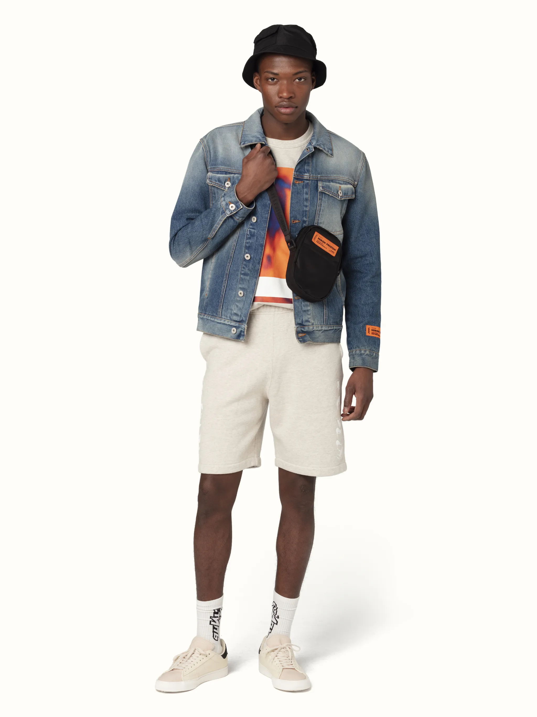 DENIM JACKET