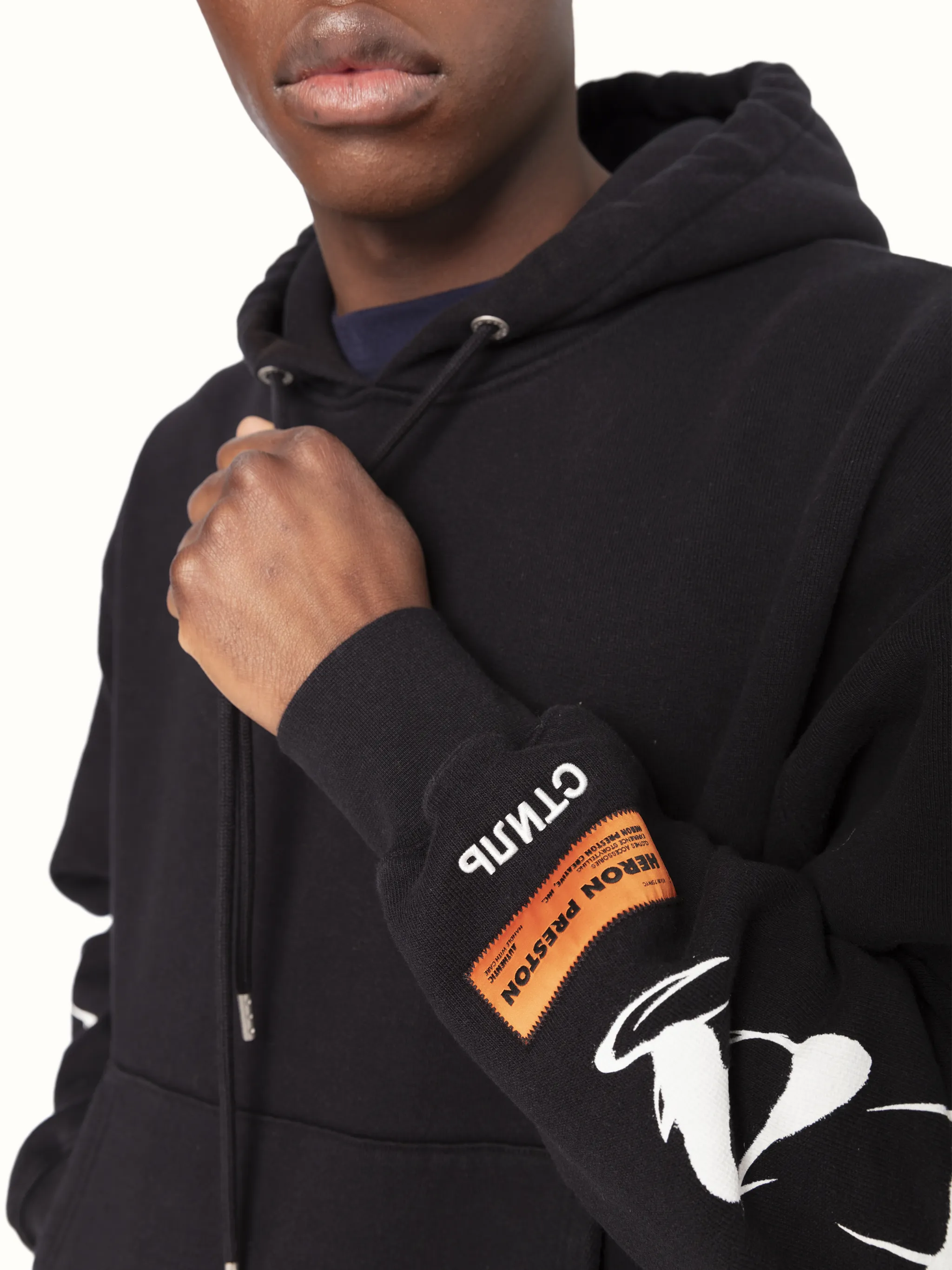 HERON BRUSHED HOODIE