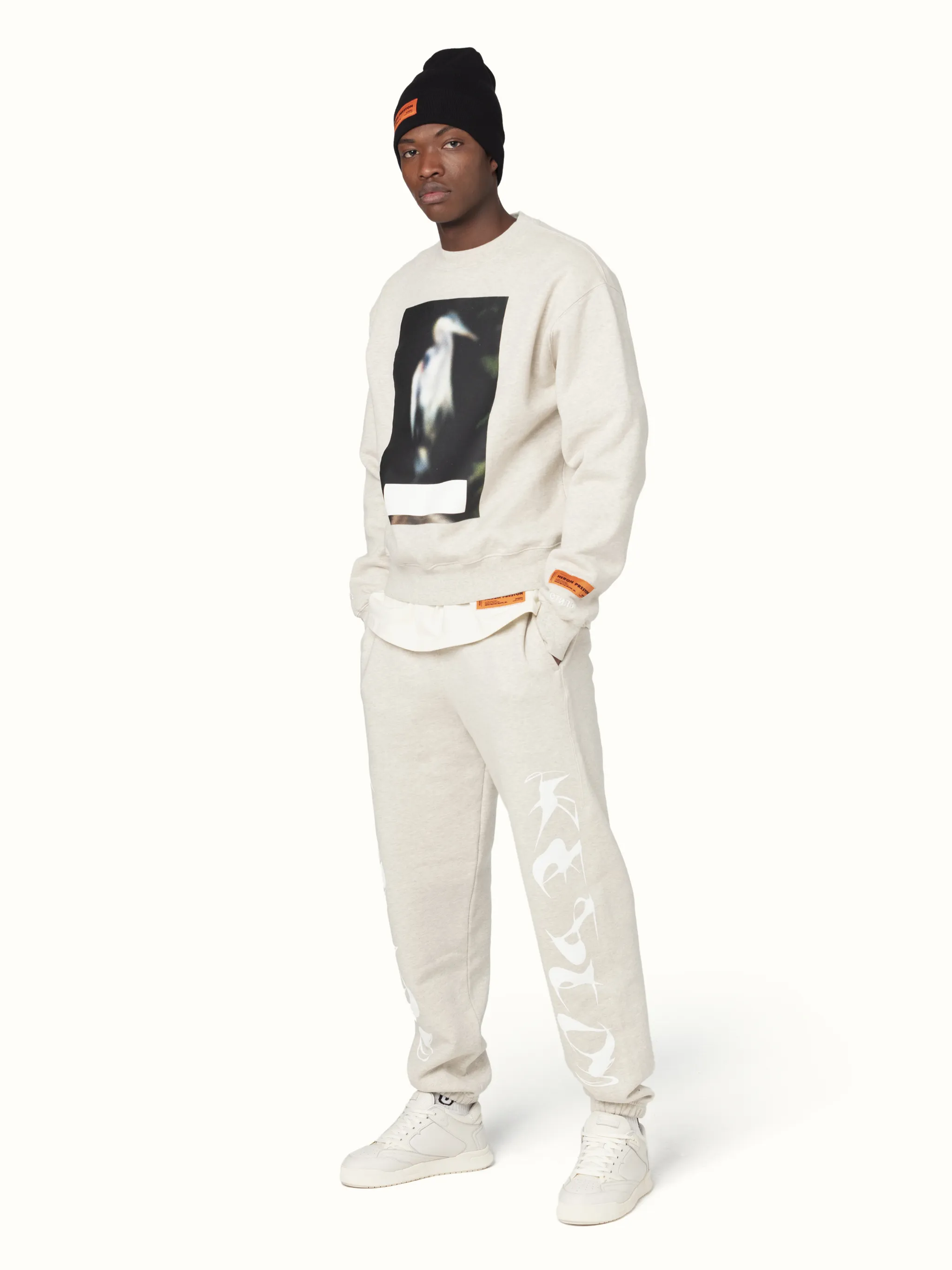 HP BRUSHED SWEATPANTS