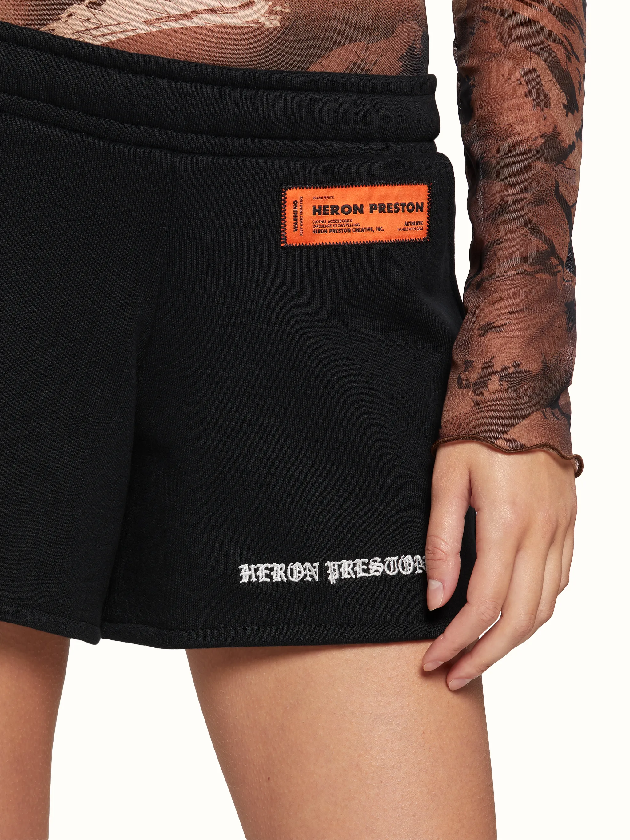 JOGGINGS SHORTS HP GOTHIC