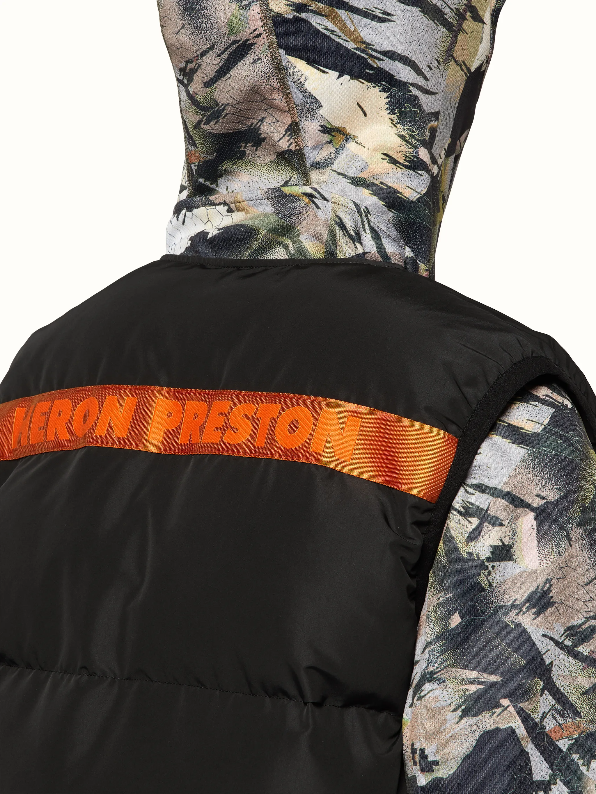 LOGO TAPE NYLON PADDED VEST