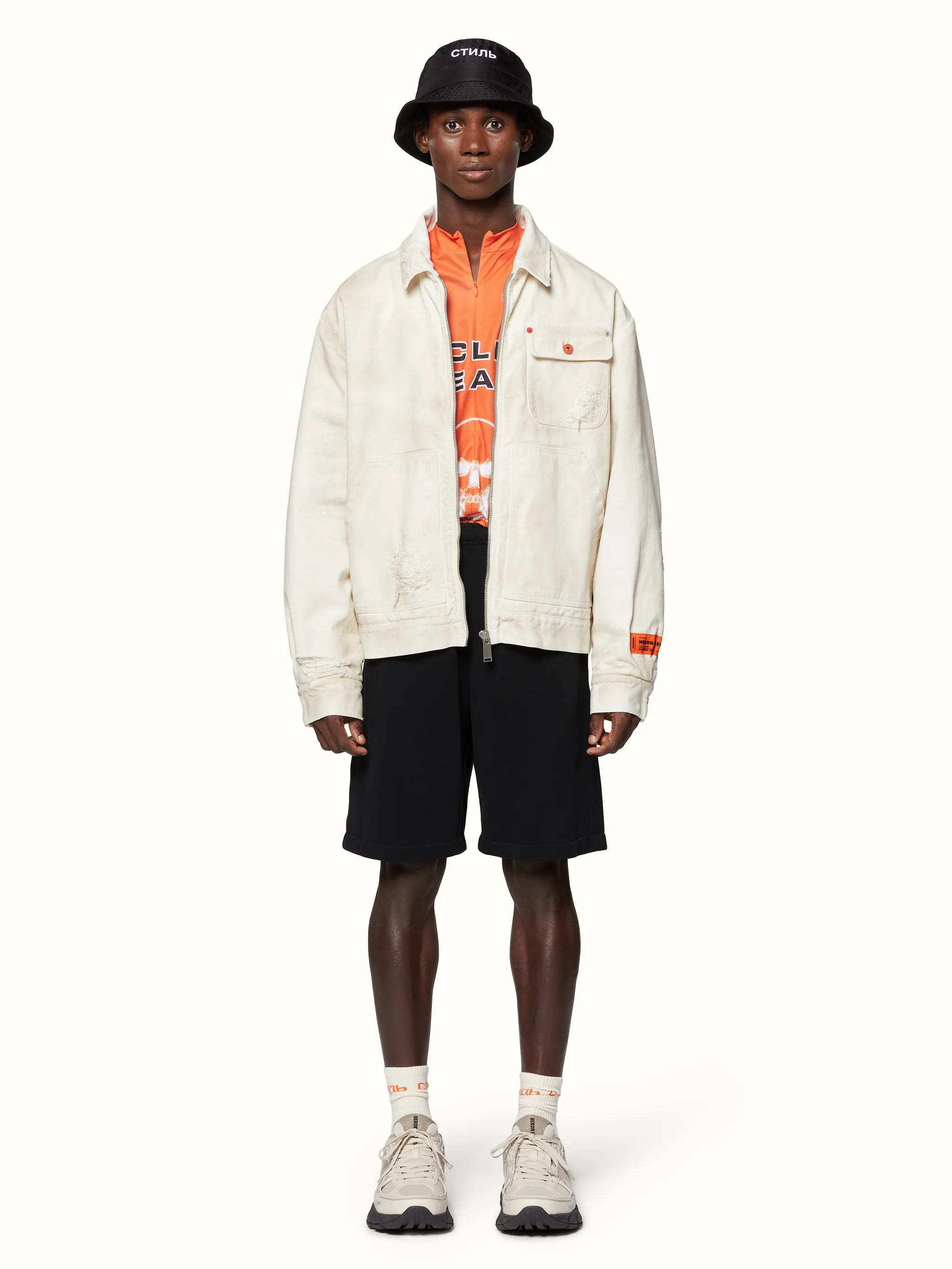 SWEATSHORTS LOGO