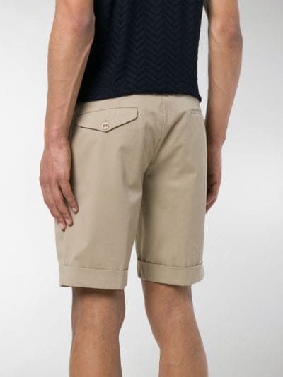 fitted chino shorts