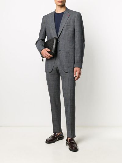 isaia suit fit