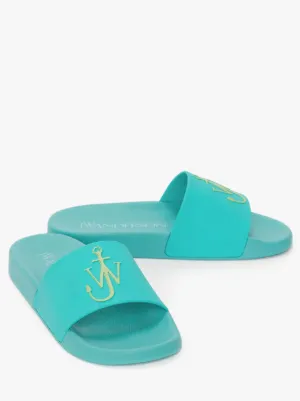 puma slides mens equivalent