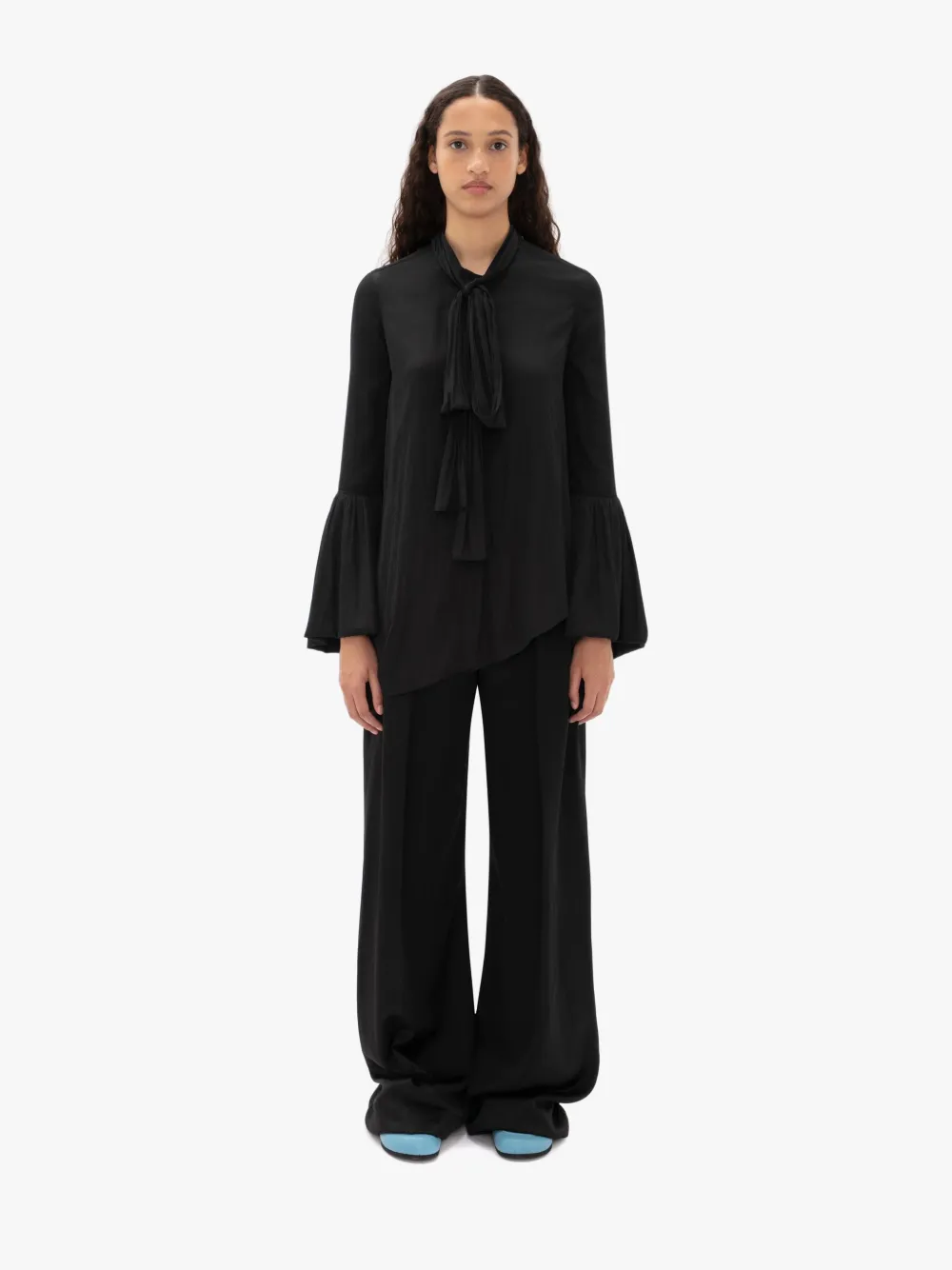 JW ANDERSON ブラウス ブラック 変形 袖 JW ANDERSON ブラウス ブラック 変形 袖