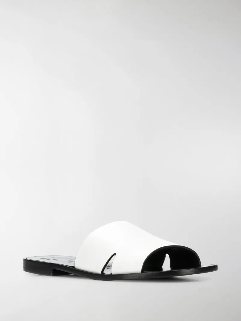 loewe anagram mule