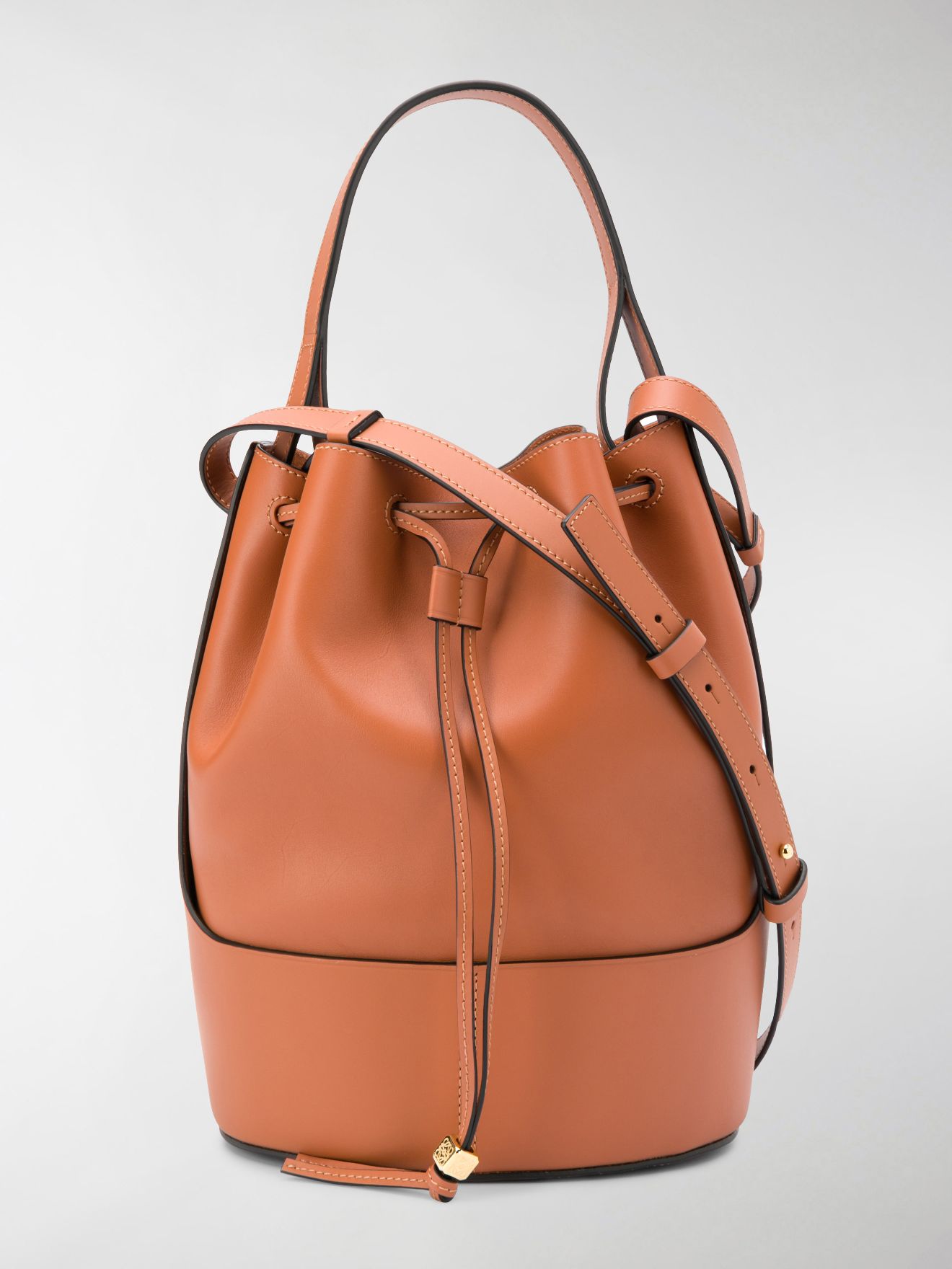 Loewe lazo bucket hot sale