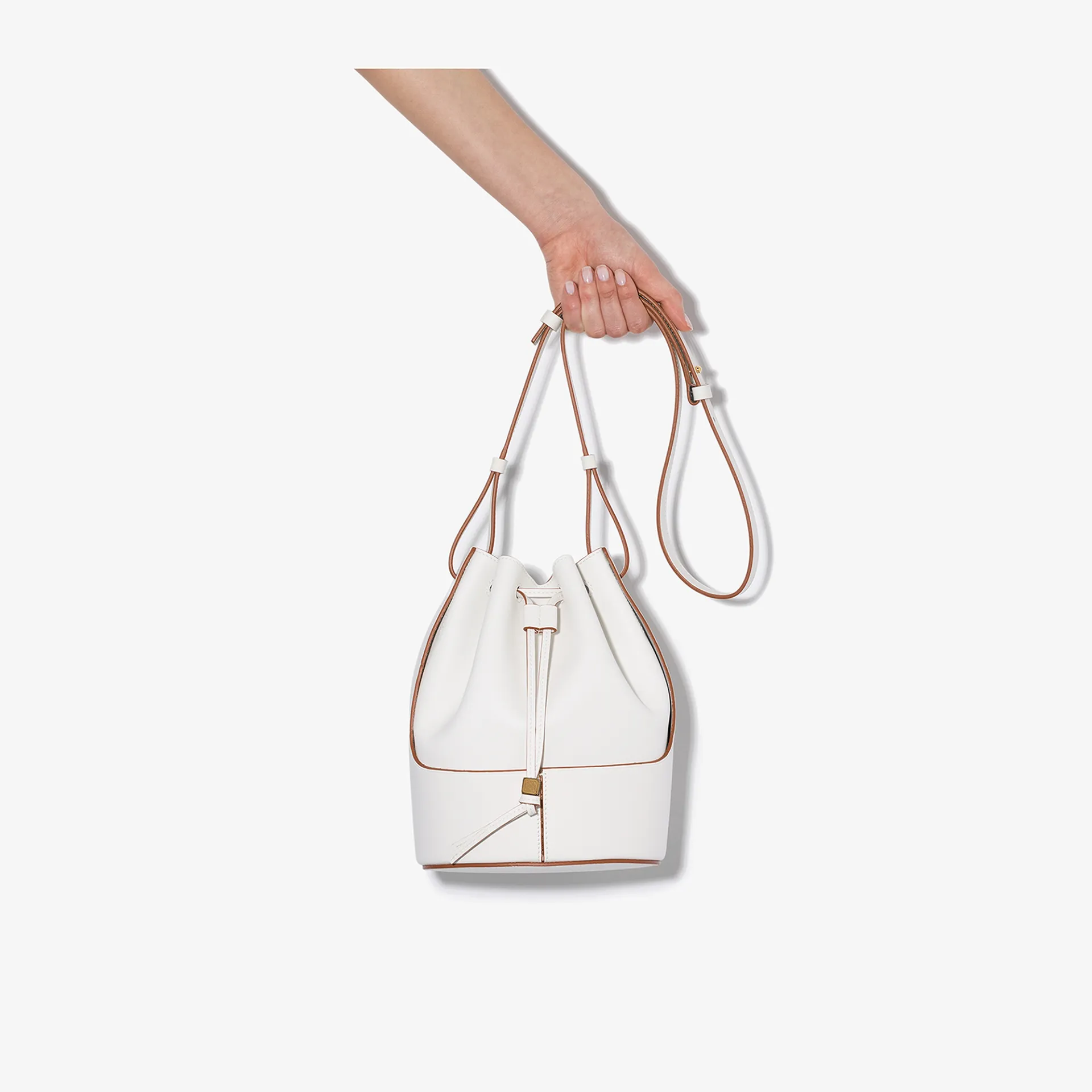 white bucket bag leather