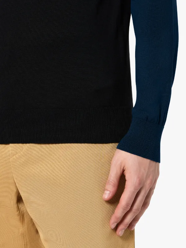 Black Cotton 0004 Crewneck Sweater
