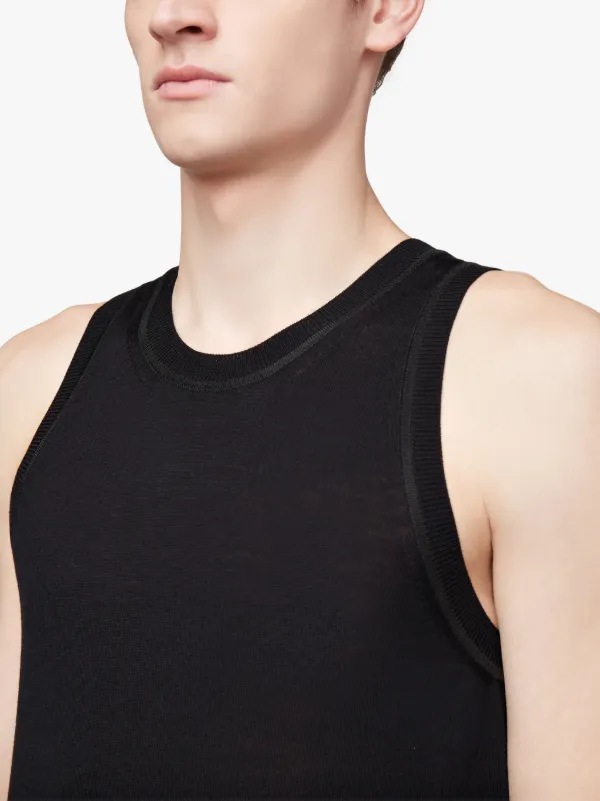 Black 0002 Sleeveless Vest