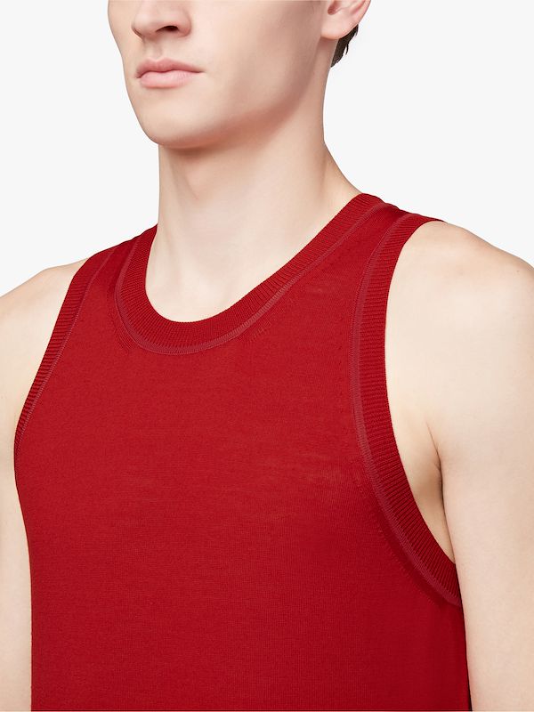 Red 0002 Sleeveless Vest | Mackintosh