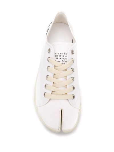 maison margiela tabi low top sneakers