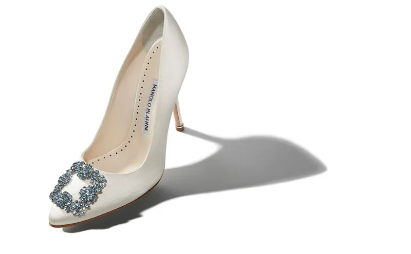 manolo blahnik hangisi bridal