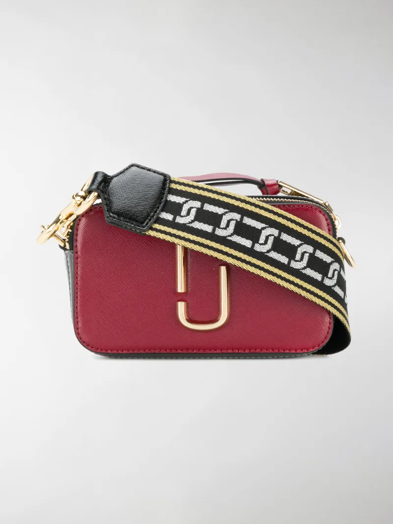 marc jacobs snapshot deep maroon