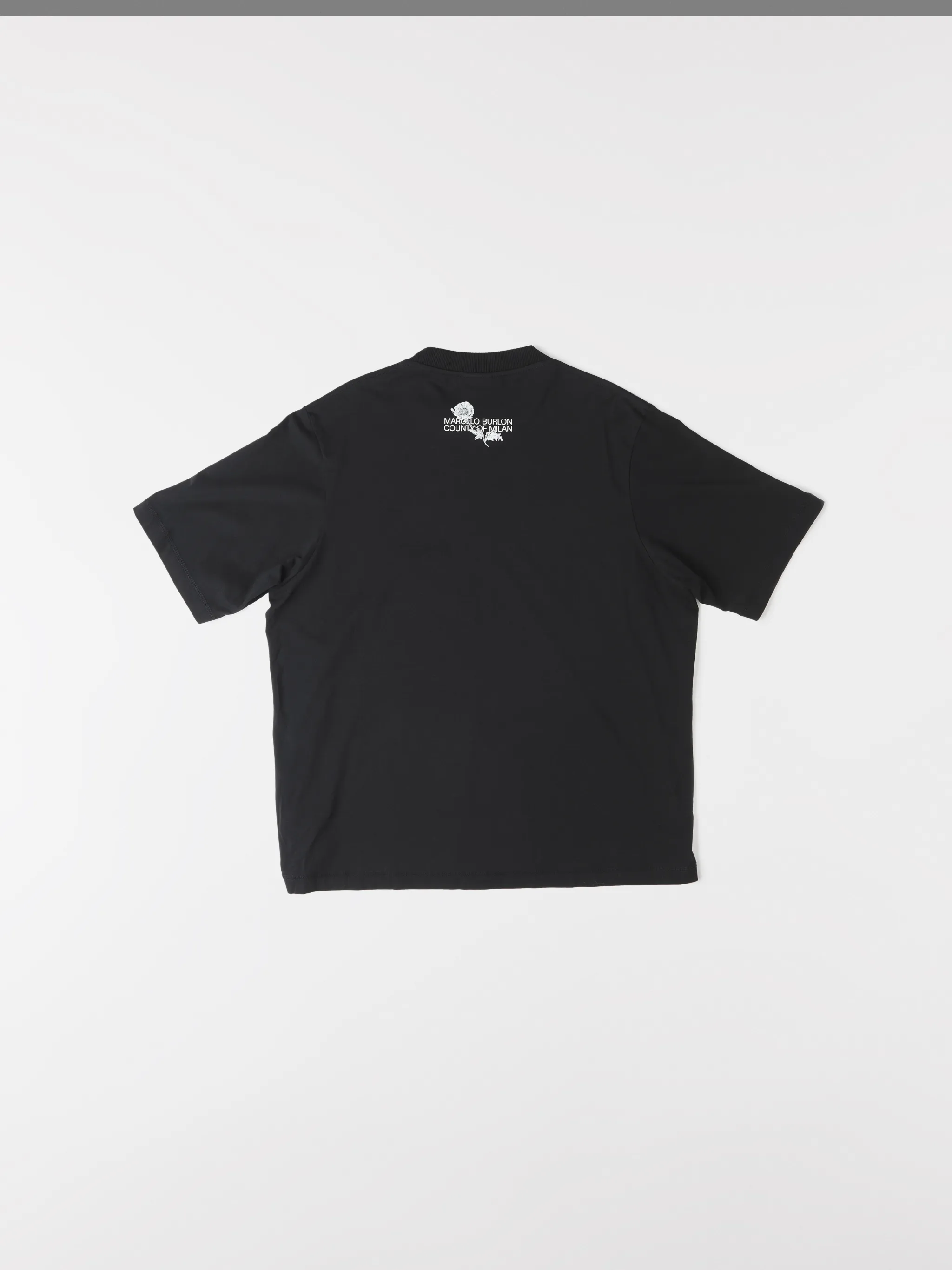 Black cotton Botanical logo-print T-shirt from Marcelo Burlon County of Milan featuring logo print at the chest, embroidered logo to the rear, round neck, short sleeves and straight hem.