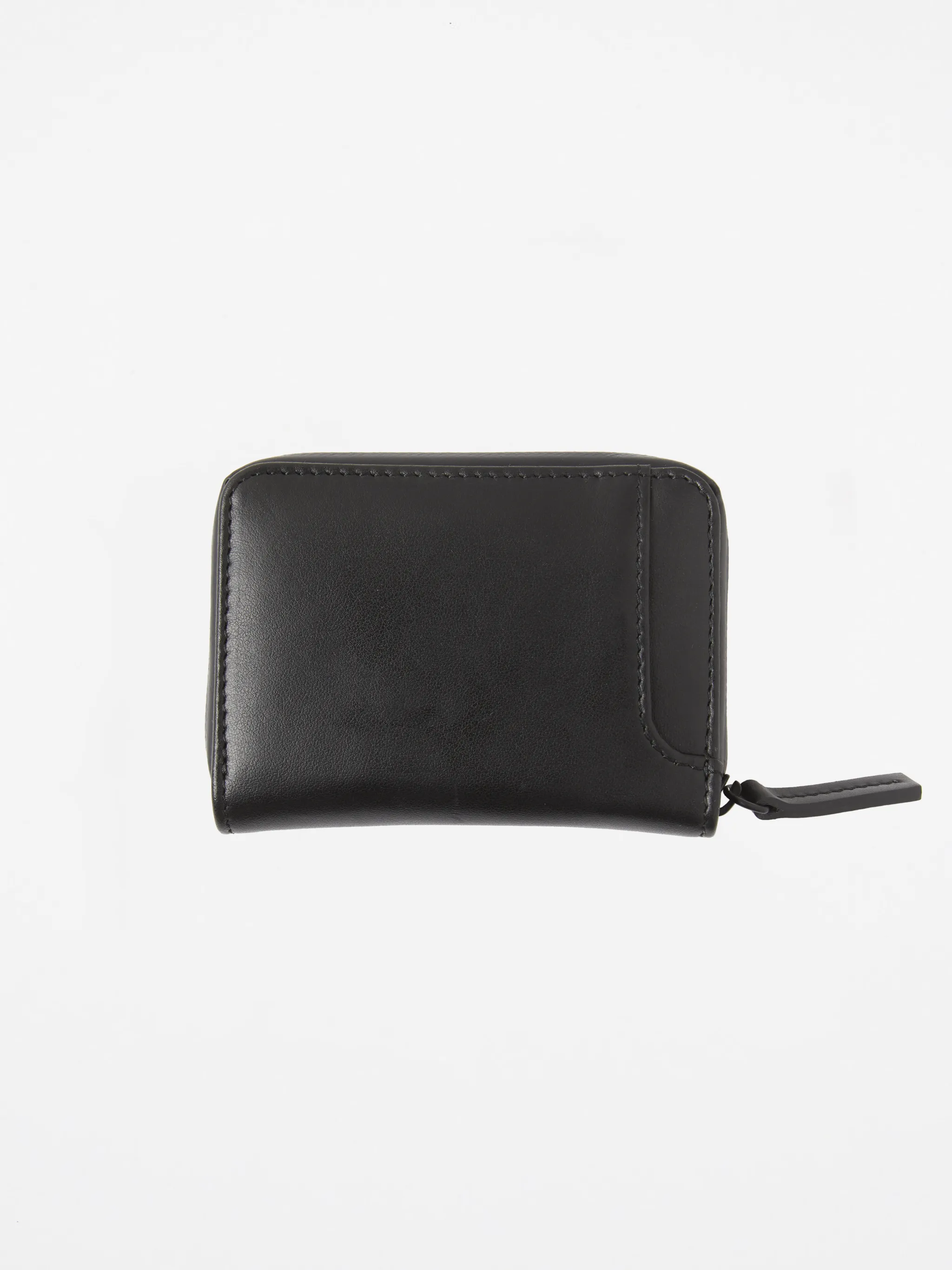 Black/multicolour Wings print leather compact wallet from Marcelo Burlon County of Milan featuring wings print, all-around zip fastening, silver-tone hardware and tonal stitching.