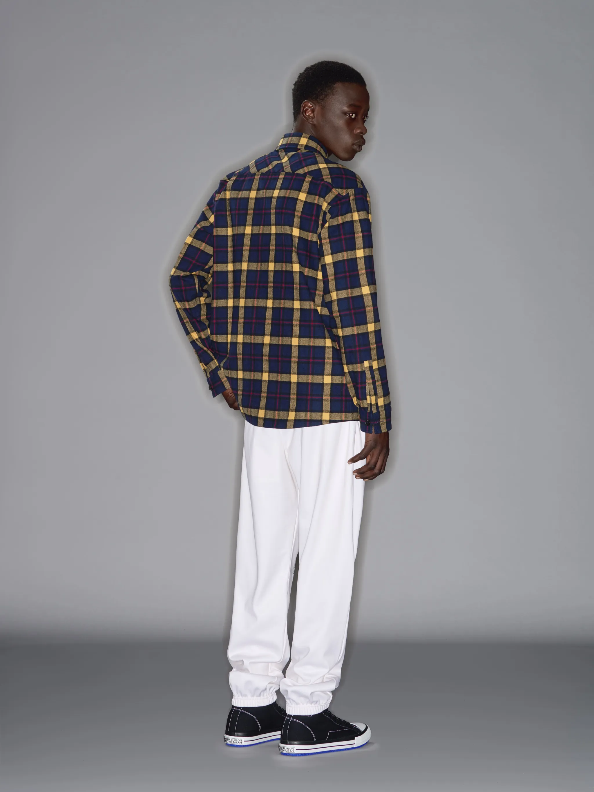 Blue/yellow recycled cotton blend folk check pattern shirt from Marcelo Burlon County of Milan featuring classic collar, front button fastening, two chest patch pockets, curved hem and buttoned-cuff sleeves.