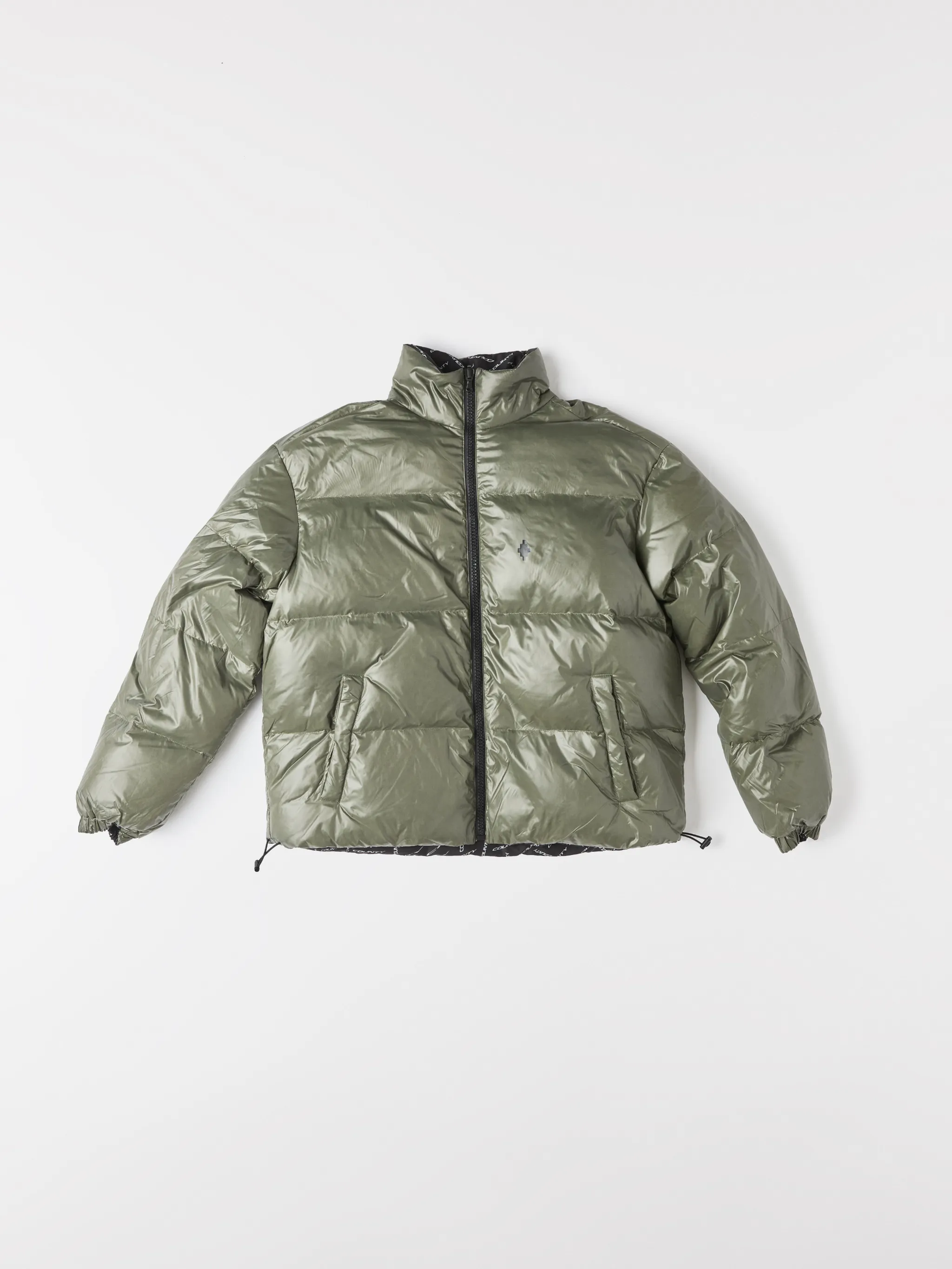 Black/white County logo print padded jacket from Marcelo Burlon County of Milan featuring all-over logo print, padded design, high neck, front zip fastening, two side patch pockets, long sleeves and straight hem.