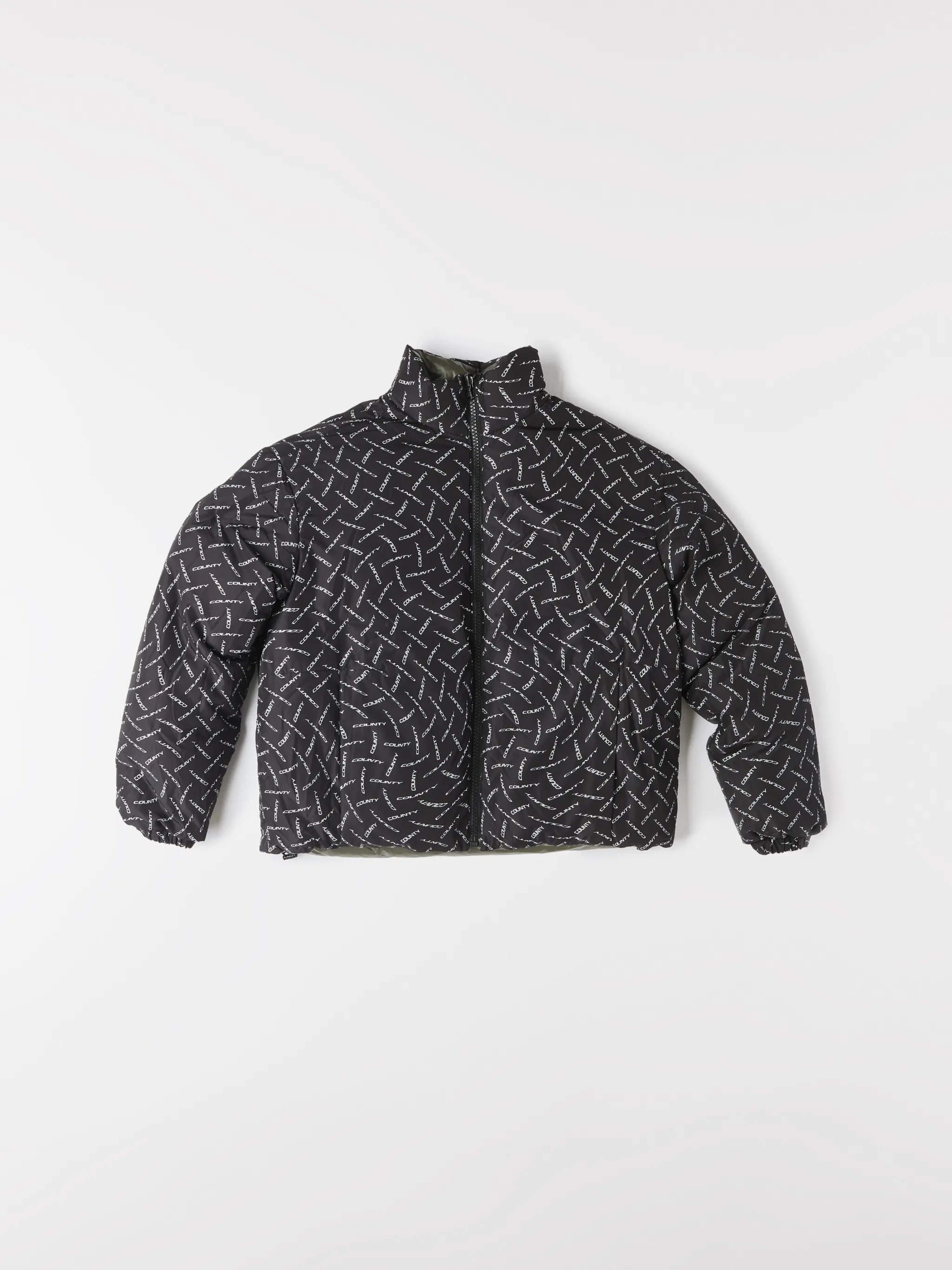 Black/white County logo print padded jacket from Marcelo Burlon County of Milan featuring all-over logo print, padded design, high neck, front zip fastening, two side patch pockets, long sleeves and straight hem.