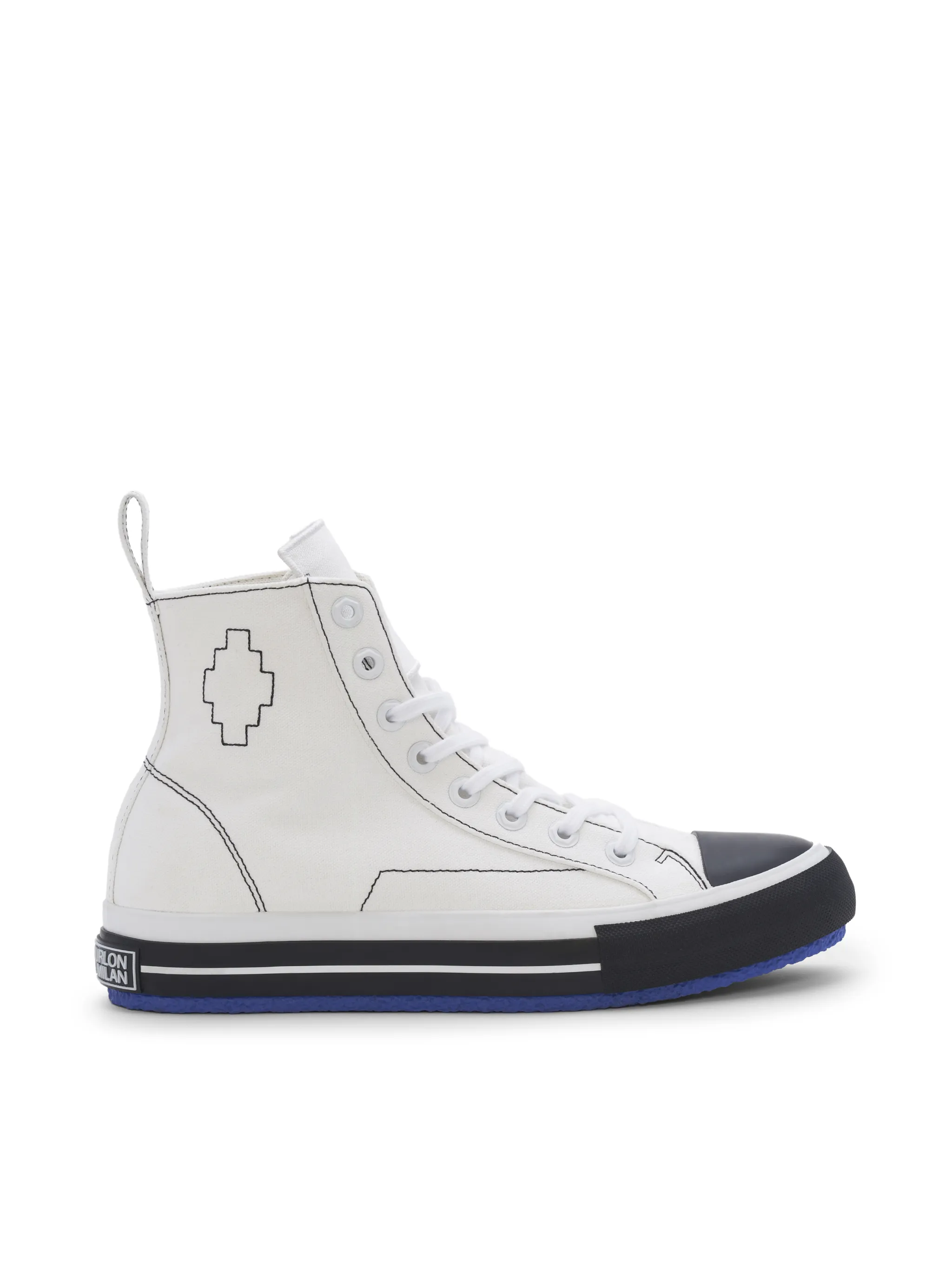 Pre order sneaker sites Clearance